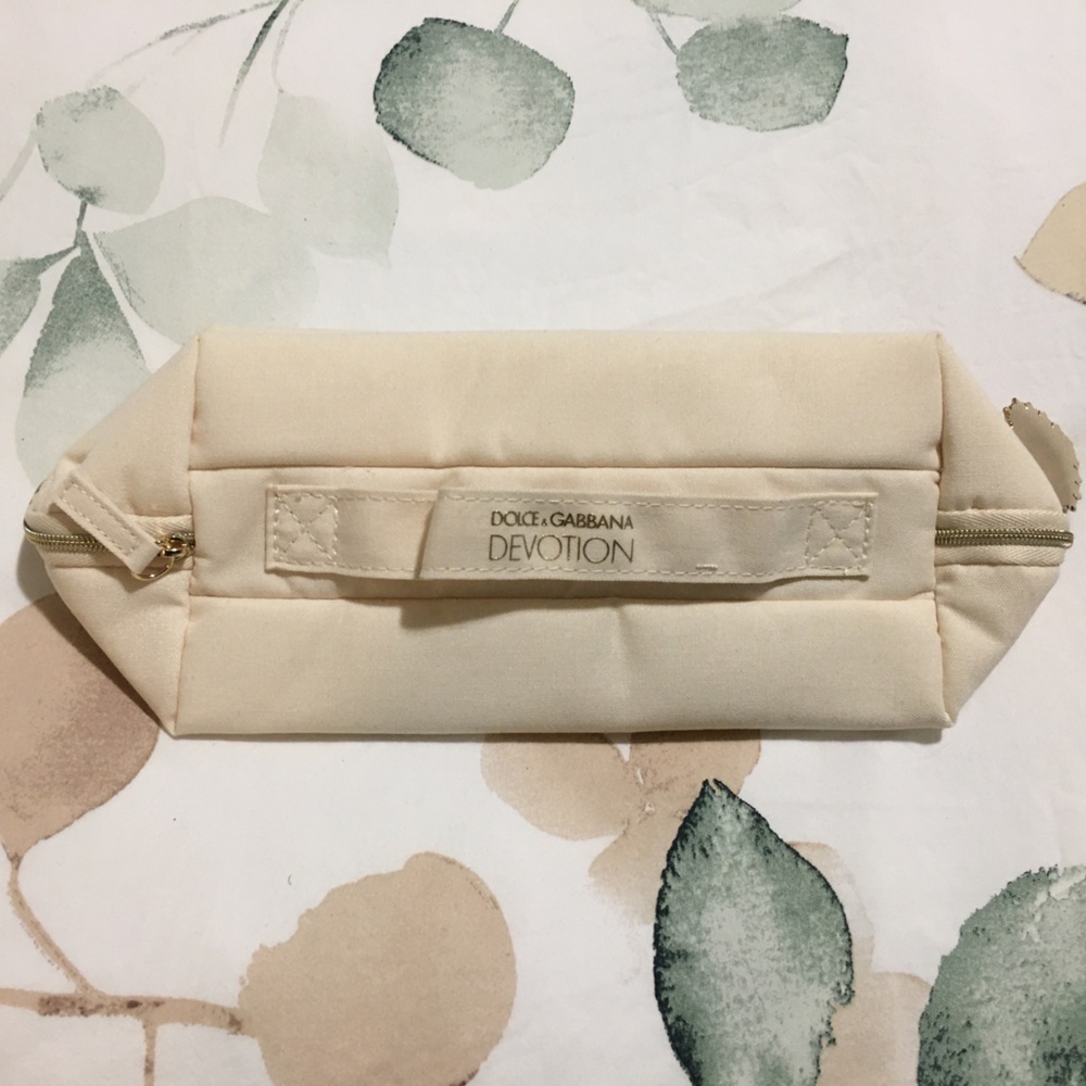 Dolce & Gabbana Devotion Cream Cosmetic Pouch
